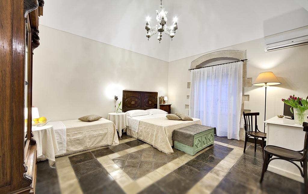 Sabbinirica Hotel Ragusa Exterior photo