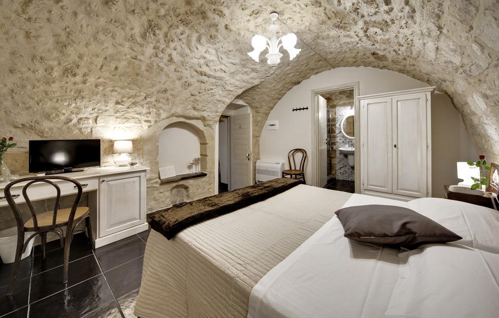 Sabbinirica Hotel Ragusa Exterior photo