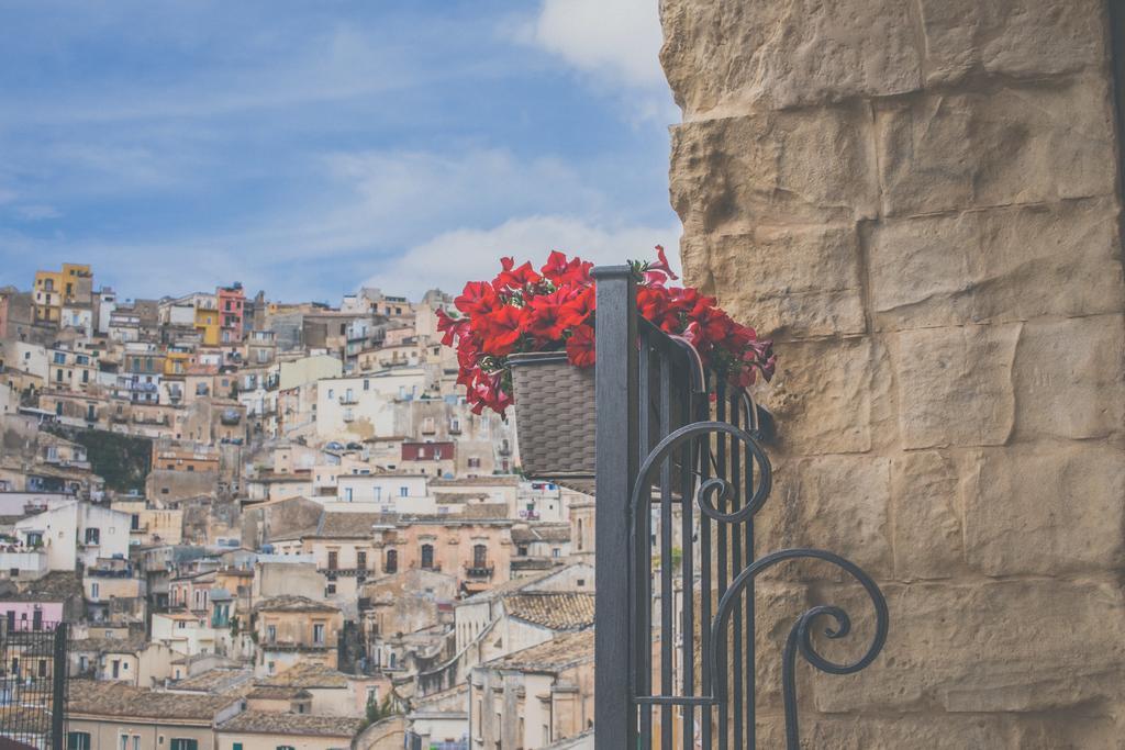 Sabbinirica Hotel Ragusa Exterior photo