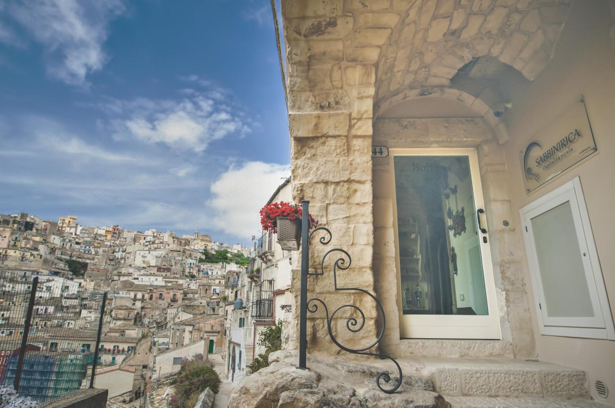 Sabbinirica Hotel Ragusa Exterior photo
