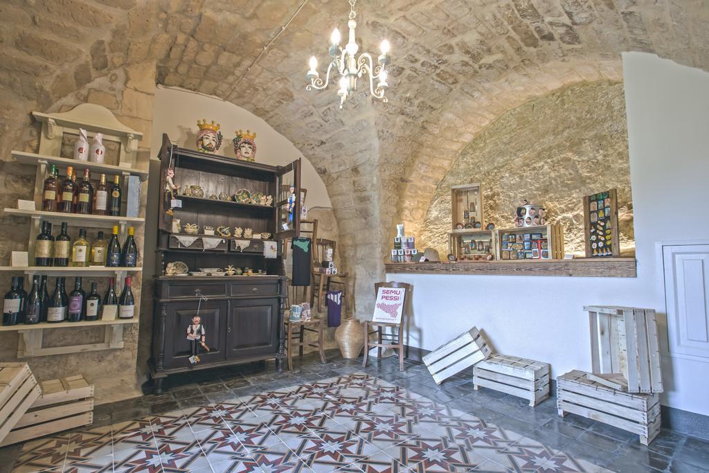 Sabbinirica Hotel Ragusa Exterior photo